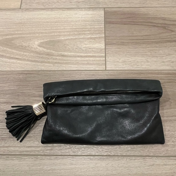 India Hicks Carmen Fold Over Clutch Black Leather - Picture 5 of 8